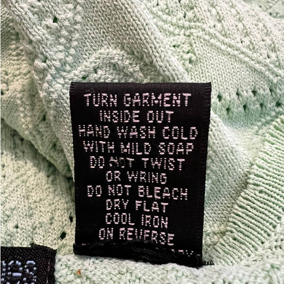 Yarns & Stitches Duster Sweater Set Size M in Green One Pearl Button Close - Picture 7 of 8